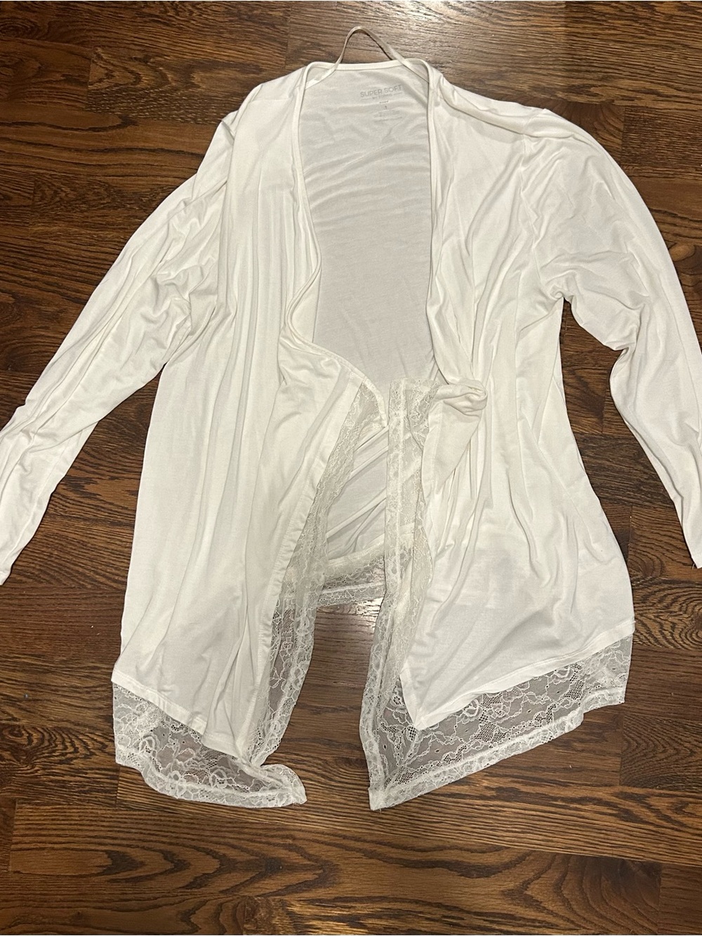 torrid White Lace-Trim Wrap Robe